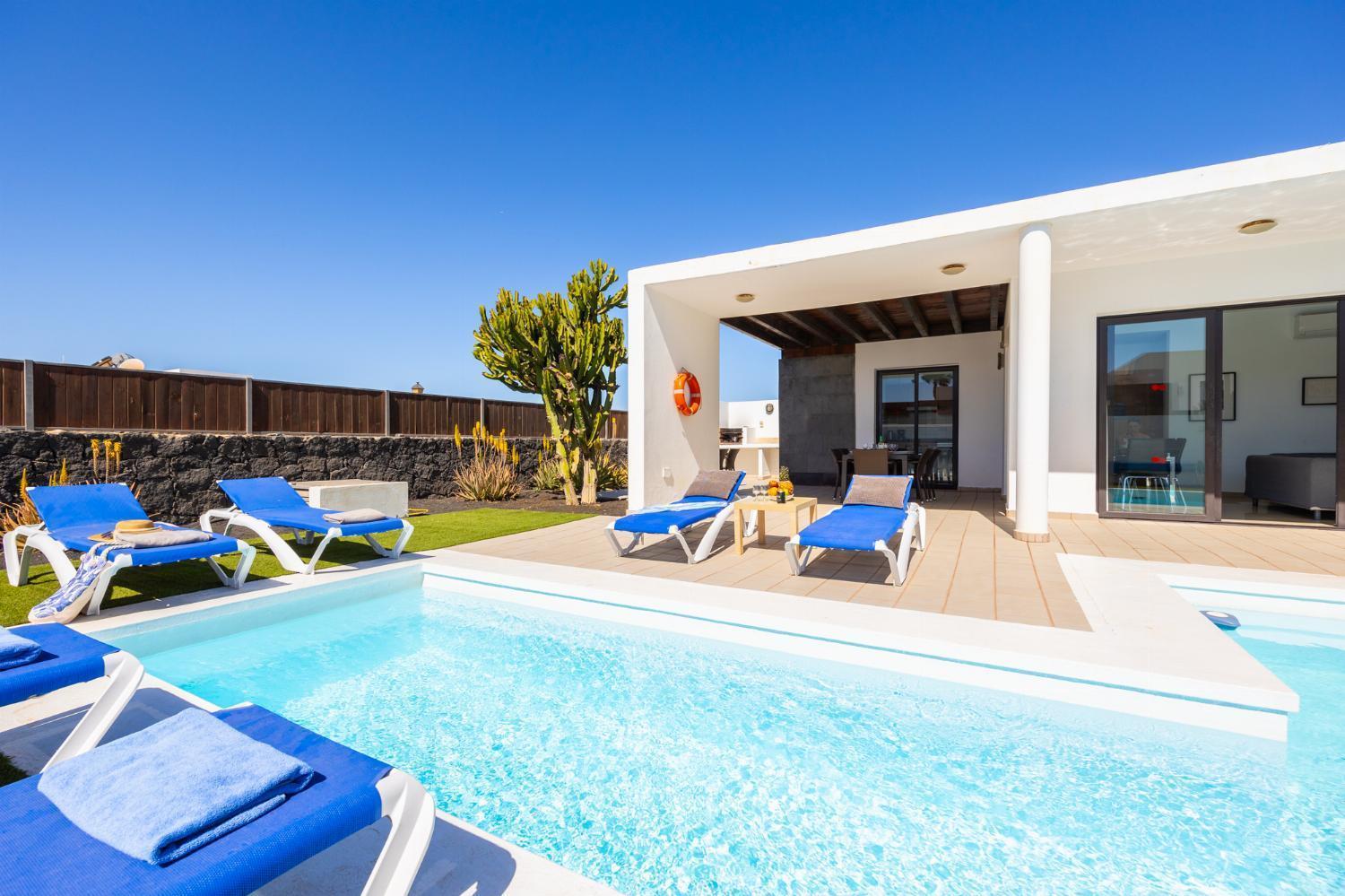 Villa Aurora ปลายาบลังกา ภายนอก รูปภาพ