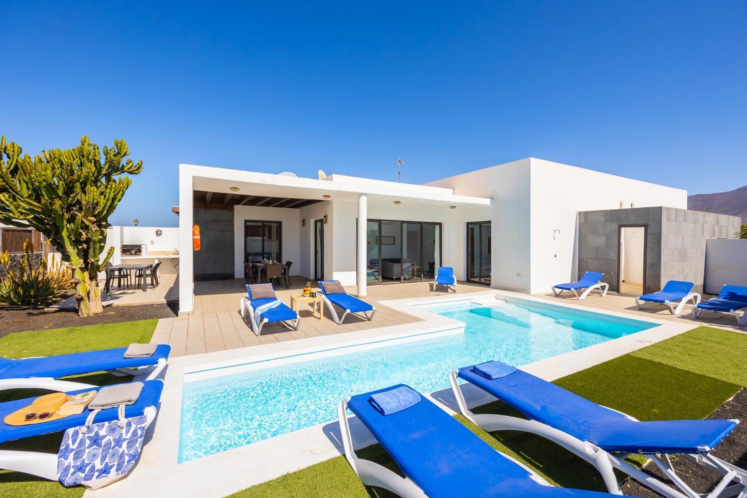 Villa Aurora ปลายาบลังกา ภายนอก รูปภาพ